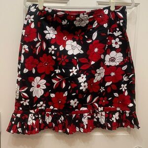 Dress Barn Red White Blue Ruffled Bottom Side Zipper Size 10 Cotton Spandex